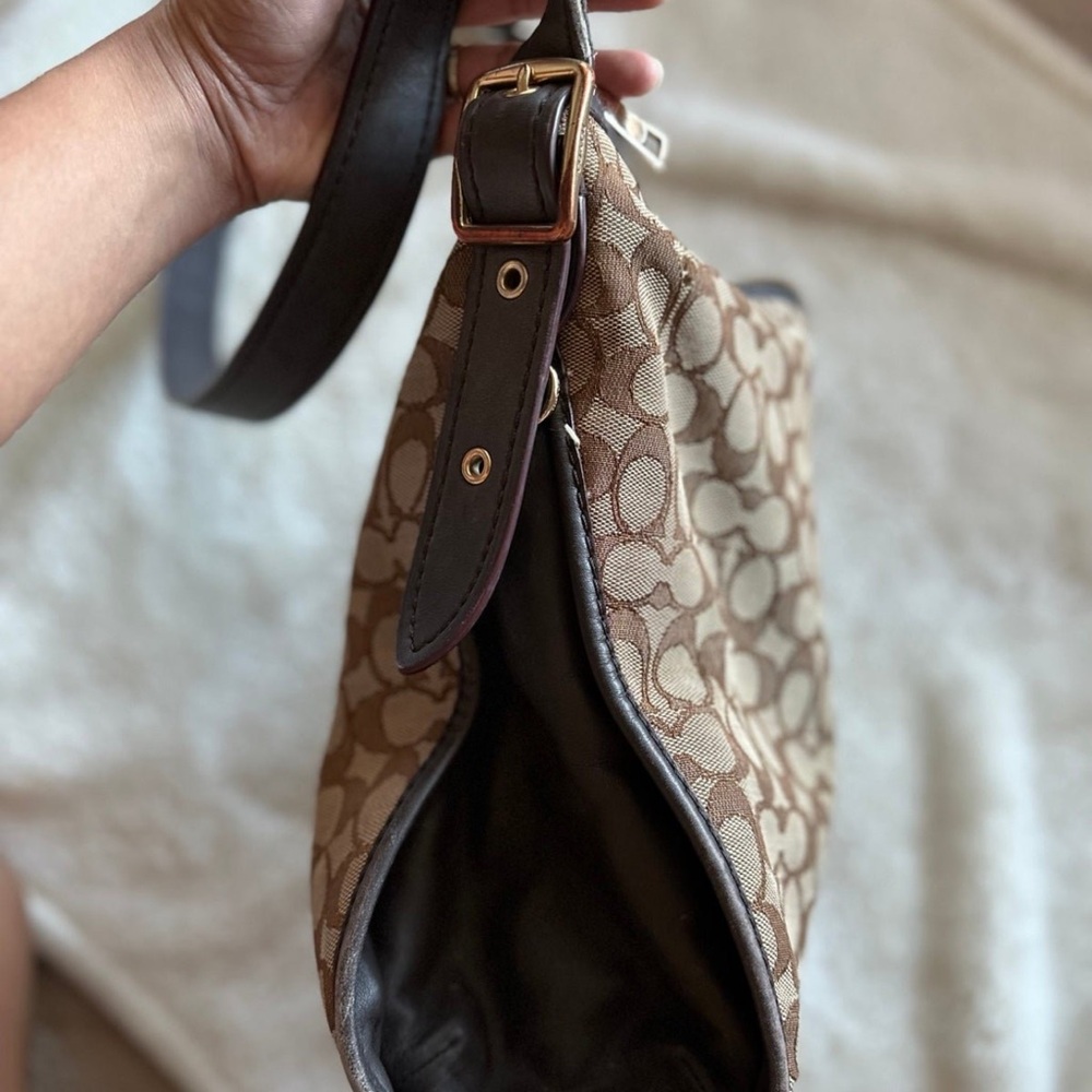 Coach Tan and Dark Brown Signature Shoulder Bag - Picture 2 of 11